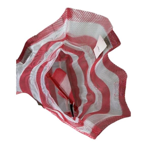 BDG striped Sporty Printed Mesh Tote Bag with long handles pouch included - Picture 5 of 5